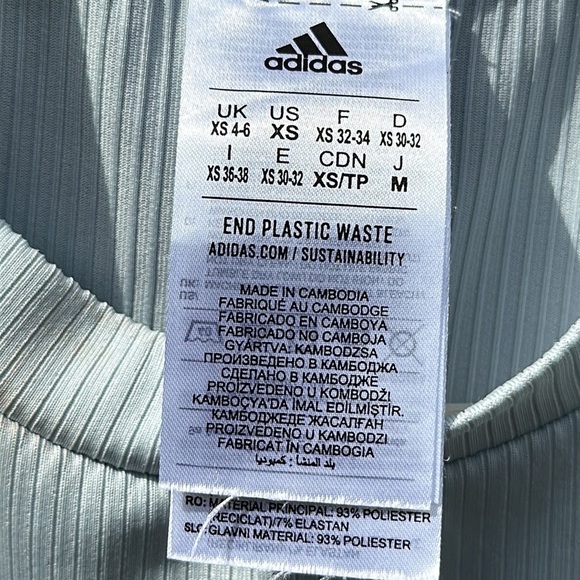 Adidas Women’s Performance Tee Size XS - Picture 8 of 10